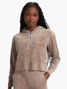 Vuori Haven Half Zip Ribbed Hoodie